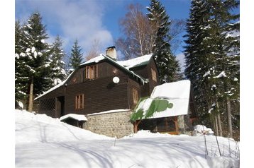 Tšehhi Vabariik Chata Kouty nad Desnou, Eksterjöör